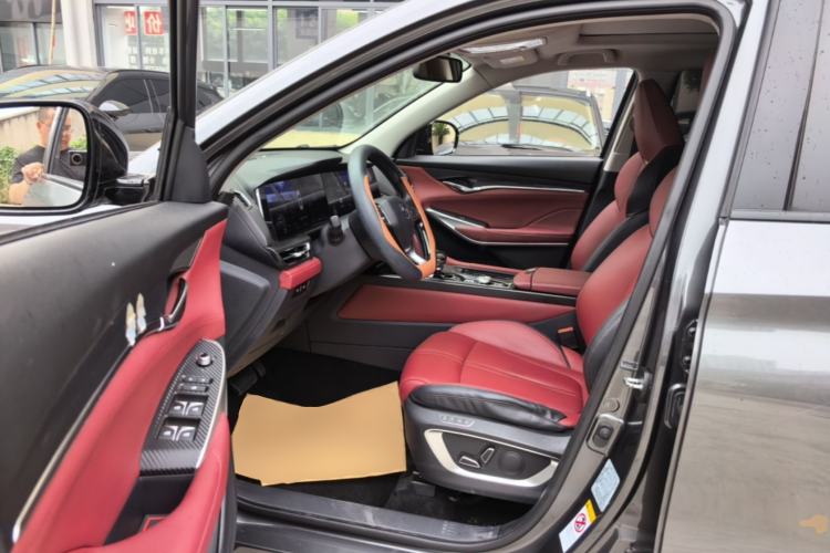 Used CHANGAN CS75 PLUS 2020 2.0T Automatic Flagship Edition Driver Seat