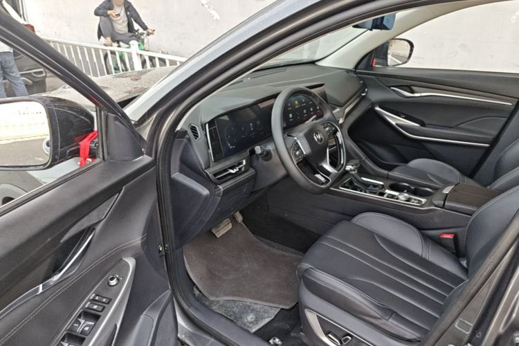 Used CHANGAN CS75 PLUS 2020 1.5T Automatic Luxury Version Driver Seat