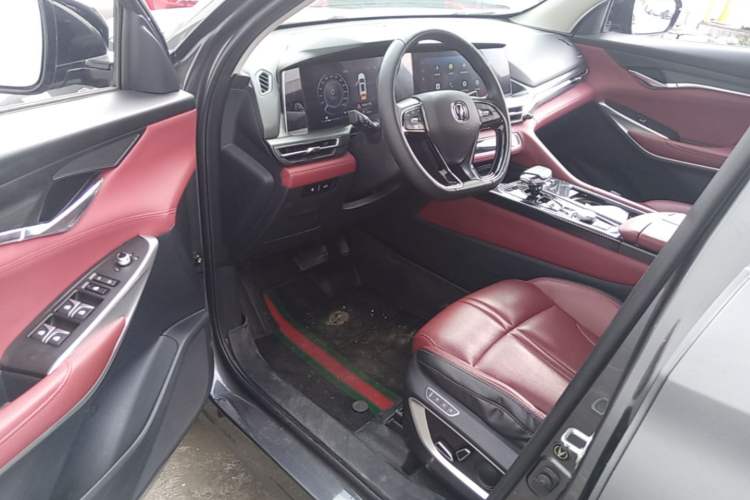 Used CHANGAN CS75 PLUS 2020 2.0T Automatic Flagship Edition Driver Seat