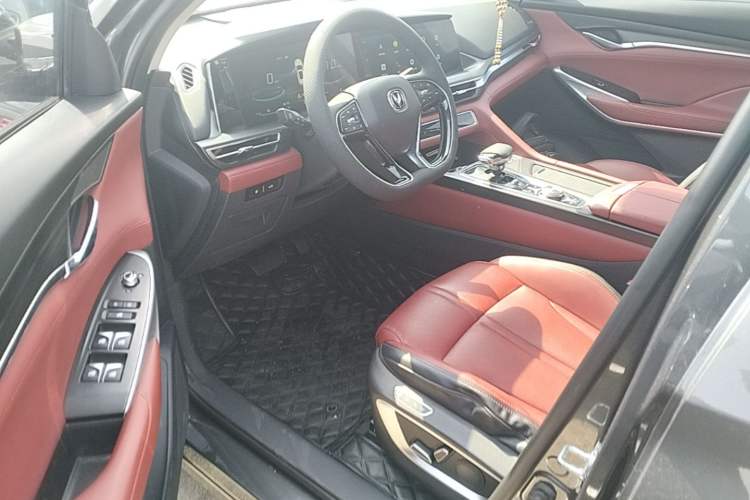 Used CHANGAN CS75 PLUS 2020 2.0T Automatic Flagship Edition Driver Seat