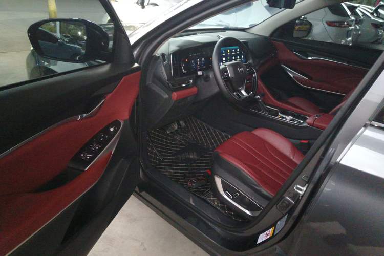 Used CHANGAN CS75 PLUS 2020 1.5T Automatic Luxury Version Driver Seat