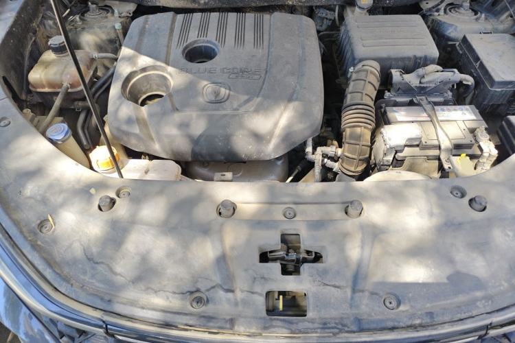 Used CHANGAN CS75 PLUS 2020 1.5T Automatic Luxury Version Engine Bay