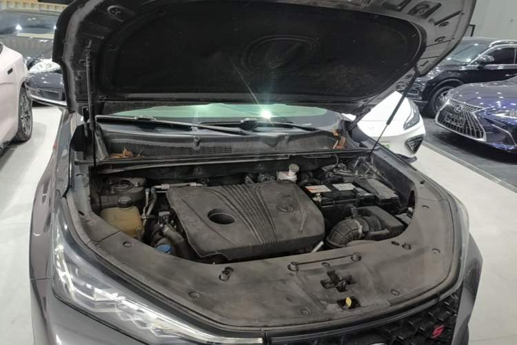 Used CHANGAN CS75 PLUS 2020 2.0T Automatic Pilot Version Engine Bay
