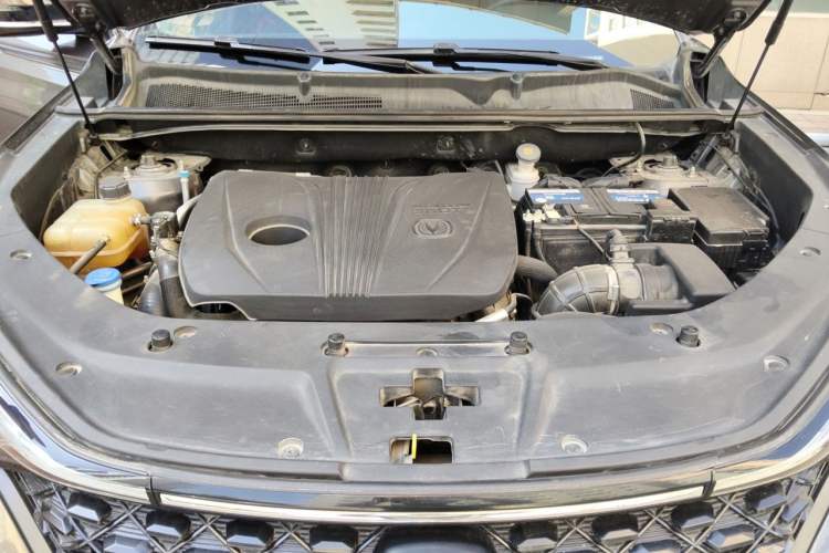 Used CHANGAN CS75 PLUS 2020 2.0T Automatic Pilot Version Engine Bay
