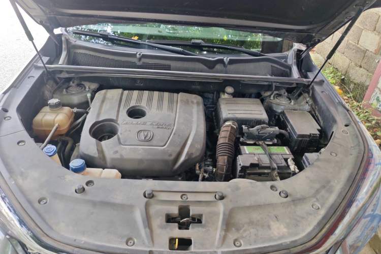 Used CHANGAN CS75 PLUS 2020 1.5T Automatic Prestige Edition Engine Bay