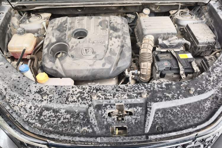 Used CHANGAN CS75 PLUS 2020 1.5T Automatic Prestige Edition Engine Bay