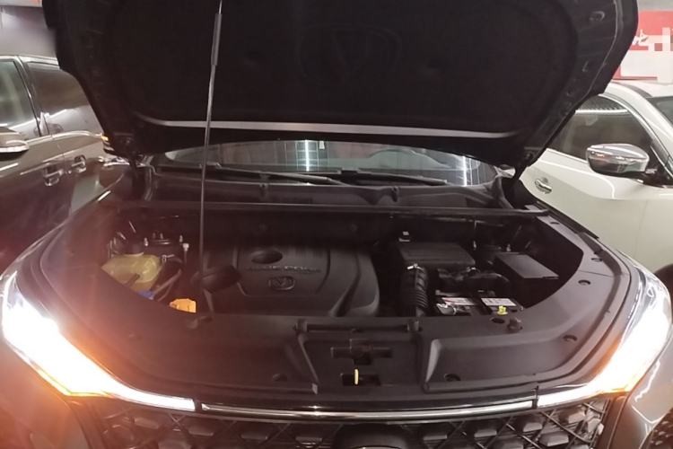Used CHANGAN CS75 PLUS 2020 1.5T Automatic Luxury Version Engine Bay