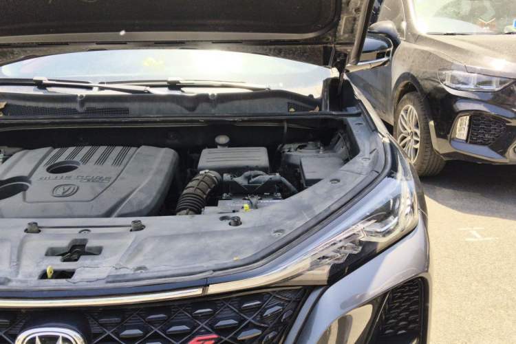 Used CHANGAN CS75 PLUS 2020 1.5T Automatic Luxury Version Engine Bay Left