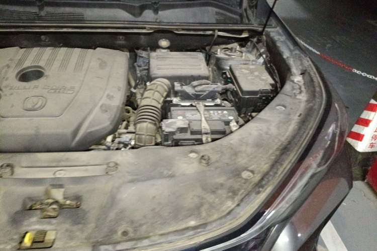 Used CHANGAN CS75 PLUS 2020 1.5T Automatic Prestige Edition Engine Bay Left