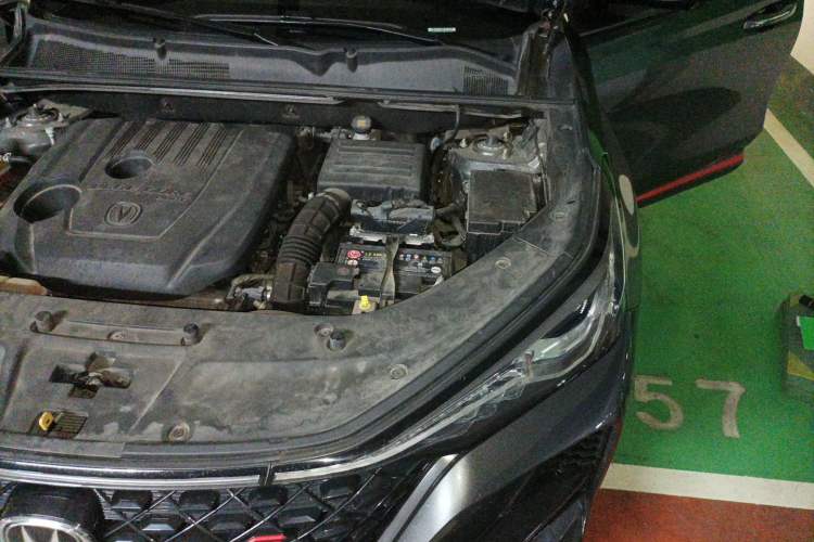 Used CHANGAN CS75 PLUS 2020 1.5T Automatic Luxury Version Engine Bay Left