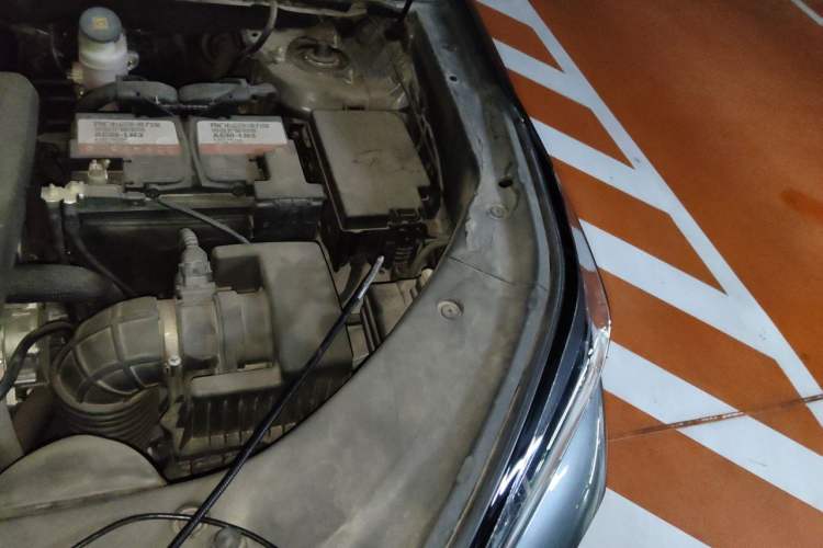 Used CHANGAN CS75 PLUS 2020 2.0T Automatic Flagship Edition Engine Bay Left