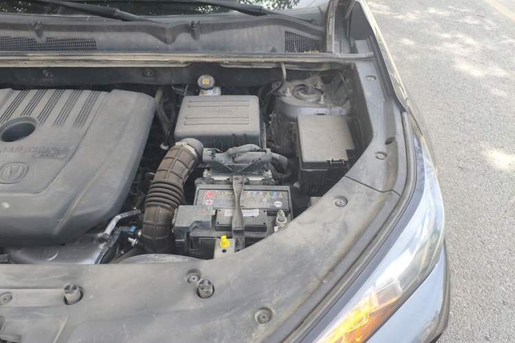 Used CHANGAN CS75 PLUS 2020 1.5T Automatic Luxury Version Engine Bay Left