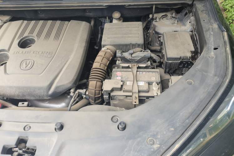 Used CHANGAN CS75 PLUS 2020 1.5T Automatic Prestige Edition Engine Bay Left