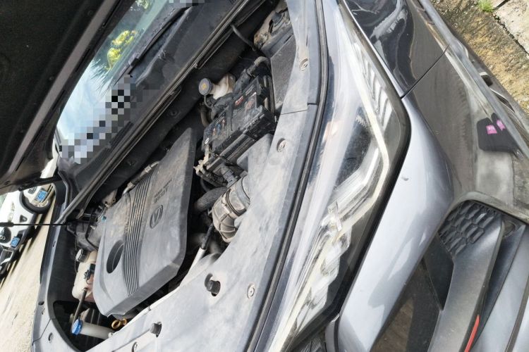 Used CHANGAN CS75 PLUS 2020 2.0T Automatic Flagship Edition Engine Bay Left