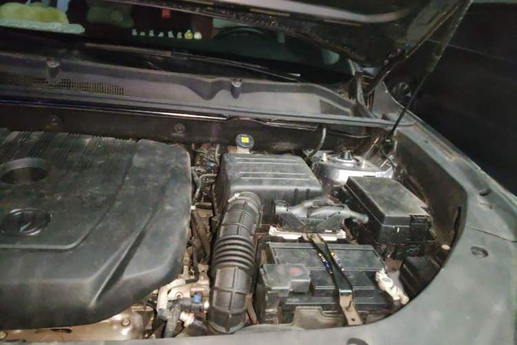 Used CHANGAN CS75 PLUS 2020 1.5T Automatic Prestige Edition Engine Bay Left