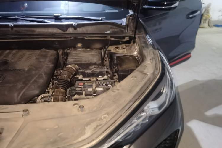 Used CHANGAN CS75 PLUS 2020 1.5T Automatic Prestige Edition Engine Bay Left