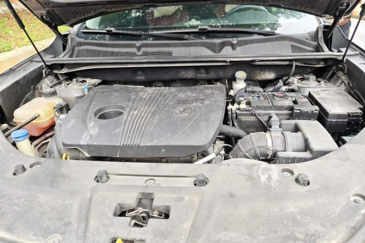 Used CHANGAN CS75 PLUS 2020 2.0T Automatic Flagship Edition Engine Bay