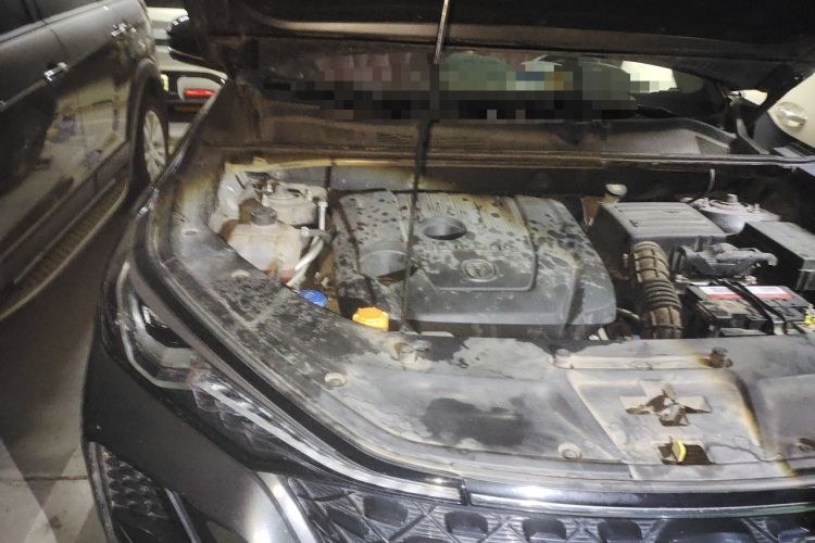 Used CHANGAN CS75 PLUS 2020 1.5T Automatic Luxury Version Engine Bay Right