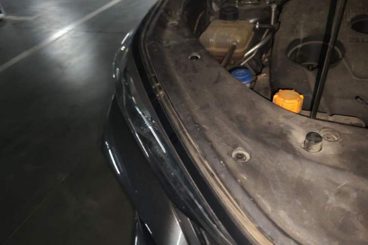 Used CHANGAN CS75 PLUS 2020 1.5T Automatic Luxury Version Engine Bay Right