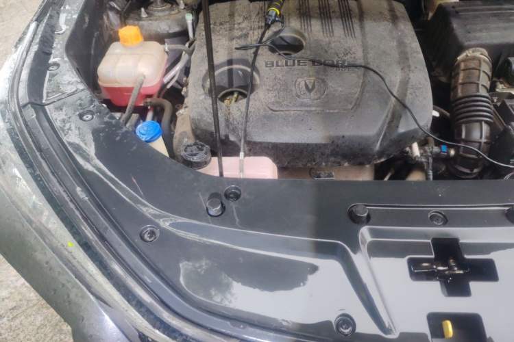 Used CHANGAN CS75 PLUS 2020 1.5T Automatic Luxury Version Engine Bay Right