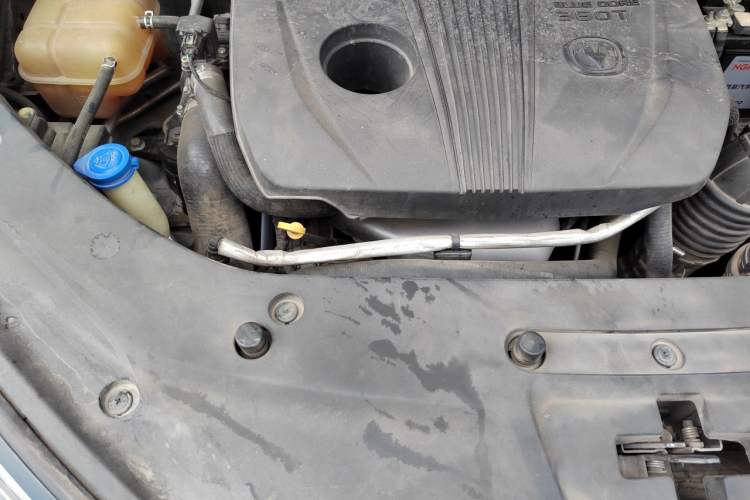 Used CHANGAN CS75 PLUS 2020 2.0T Automatic Pilot Version Engine Bay Right