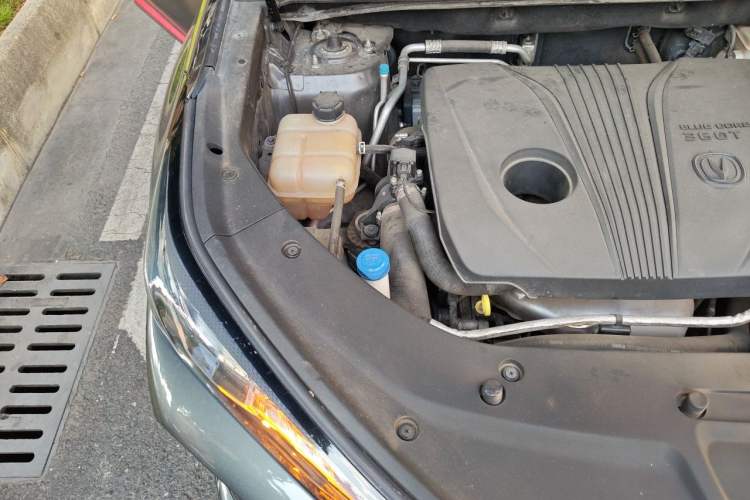 Used CHANGAN CS75 PLUS 2020 2.0T Automatic Pilot Version Engine Bay Right