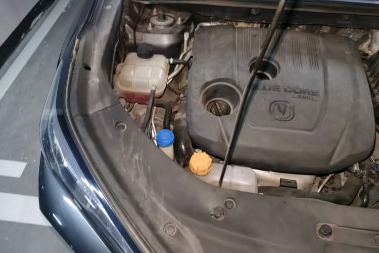 Used CHANGAN CS75 PLUS 2020 1.5T Automatic Luxury Version Engine Bay Right