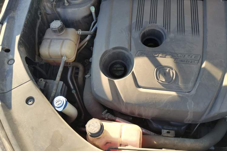 Used CHANGAN CS75 PLUS 2020 1.5T Automatic Luxury Version Engine Bay Right