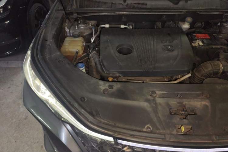 Used CHANGAN CS75 PLUS 2020 2.0T Automatic Flagship Edition Engine Bay Right