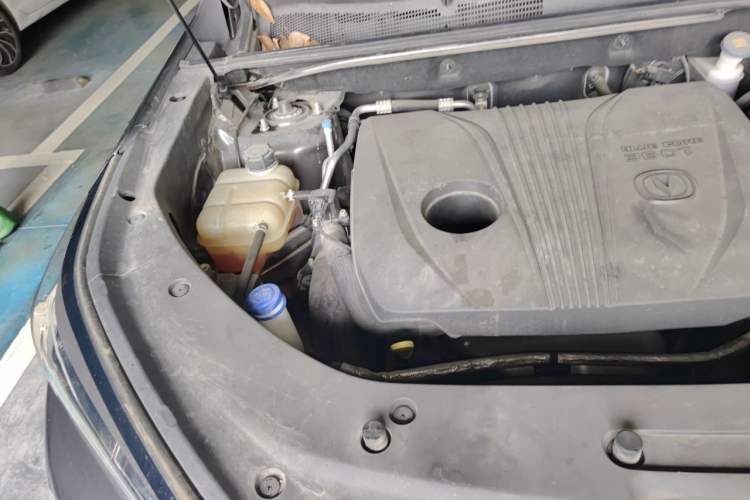 Used CHANGAN CS75 PLUS 2020 2.0T Automatic Pilot Version Engine Bay Right