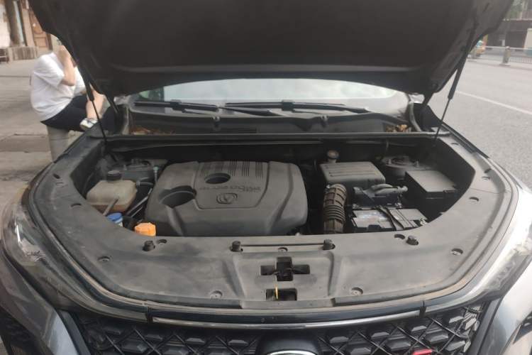 Used CHANGAN CS75 PLUS 2020 1.5T Automatic Prestige Edition Engine Bay