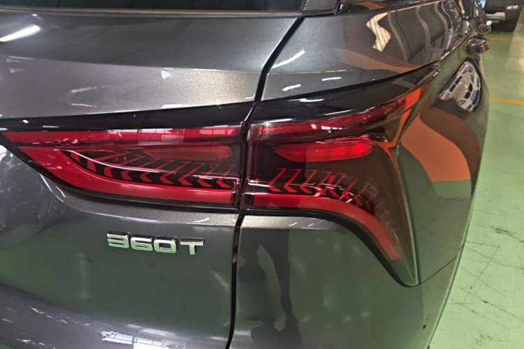 Used CHANGAN CS75 PLUS 2020 2.0T Automatic Flagship Edition Exterior 2