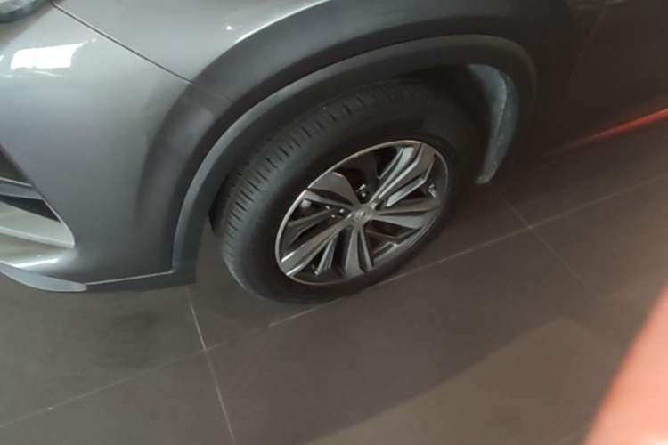 Used CHANGAN CS75 PLUS 2020 1.5T Automatic Luxury Version Exterior 4
