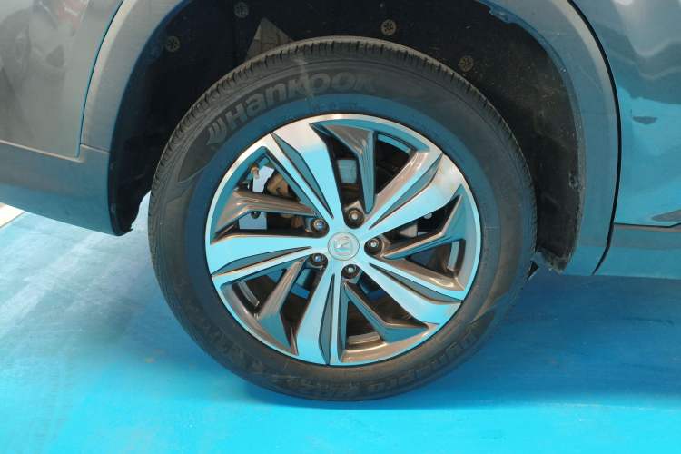 Used CHANGAN CS75 PLUS 2020 1.5T Automatic Luxury Version Exterior 5
