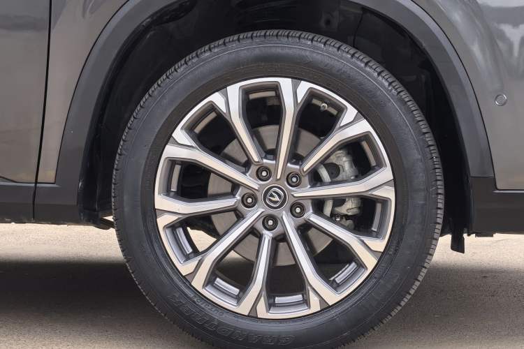 Used CHANGAN CS75 PLUS 2020 2.0T Automatic Flagship Edition Exterior 5