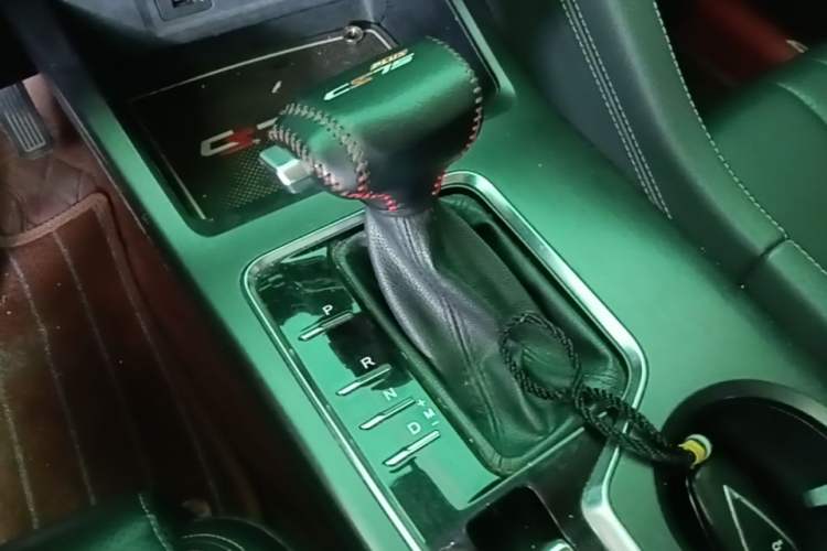 Used CHANGAN CS75 PLUS 2020 1.5T Automatic Luxury Version Gear Lever