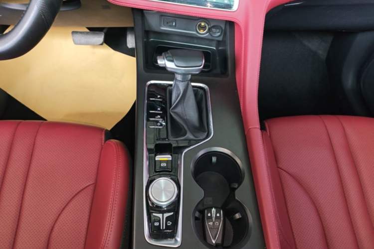 Used CHANGAN CS75 PLUS 2020 1.5T Automatic Luxury Version Gear Lever