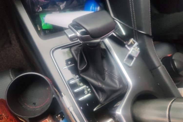 Used CHANGAN CS75 PLUS 2020 1.5T Automatic Luxury Version Gear Lever