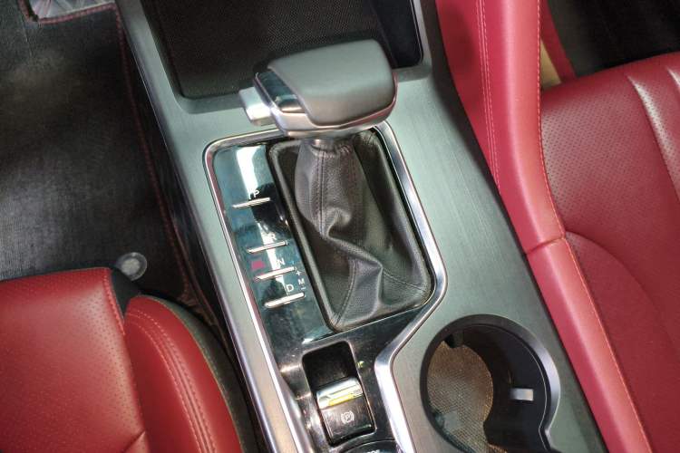 Used CHANGAN CS75 PLUS 2020 1.5T Automatic Luxury Version Gear Lever