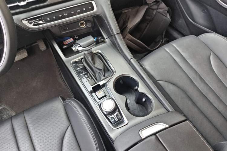 Used CHANGAN CS75 PLUS 2020 1.5T Automatic Luxury Version Gear Lever