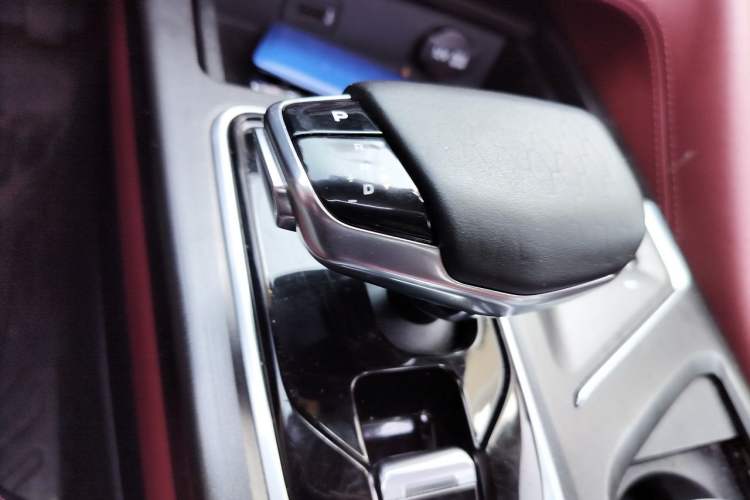 Used CHANGAN CS75 PLUS 2020 2.0T Automatic Pilot Version Gear Lever