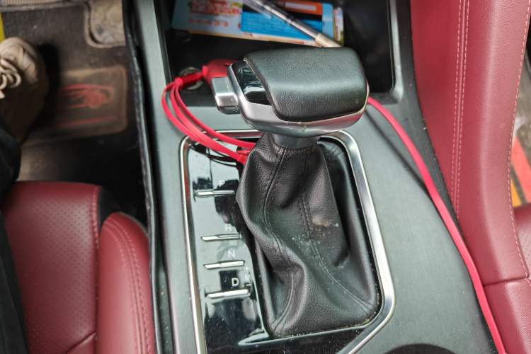 Used CHANGAN CS75 PLUS 2020 1.5T Automatic Luxury Version Gear Lever