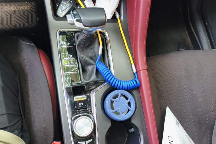 Used CHANGAN CS75 PLUS 2020 1.5T Automatic Luxury Version Gear Lever