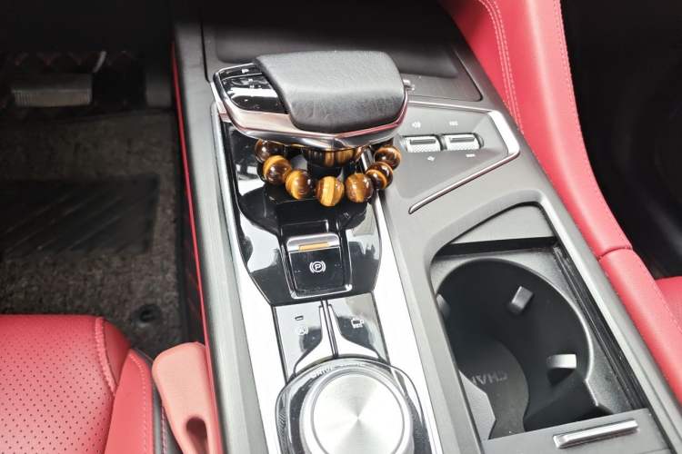Used CHANGAN CS75 PLUS 2020 2.0T Automatic Flagship Edition Gear Lever