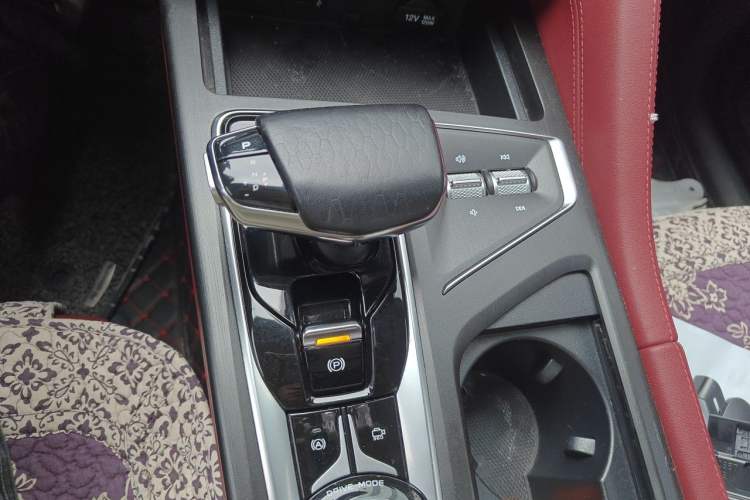 Used CHANGAN CS75 PLUS 2020 2.0T Automatic Flagship Edition Gear Lever