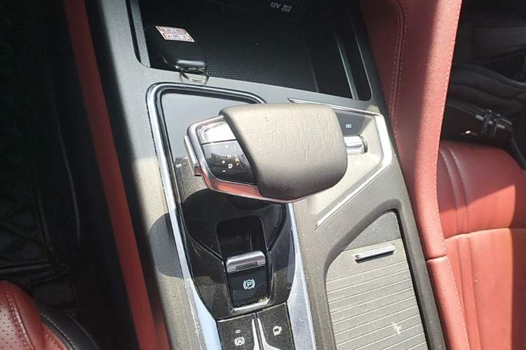 Used CHANGAN CS75 PLUS 2020 2.0T Automatic Flagship Edition Gear Lever