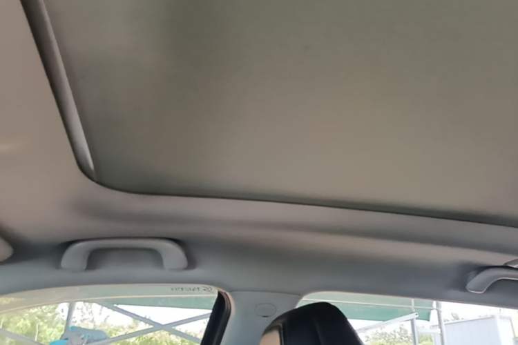 Used CHANGAN CS75 PLUS 2020 1.5T Automatic Luxury Version Headliner