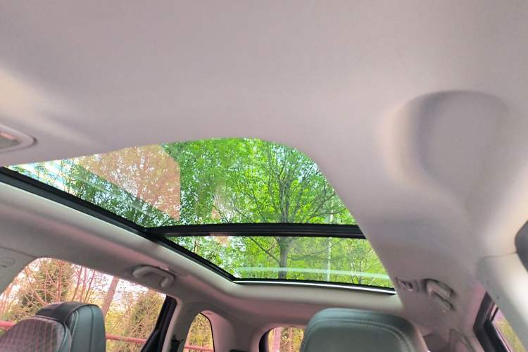 Used CHANGAN CS75 PLUS 2020 1.5T Automatic Luxury Version Headliner