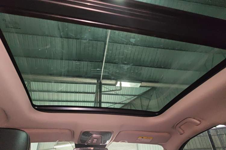 Used CHANGAN CS75 PLUS 2020 1.5T Automatic Luxury Version Headliner