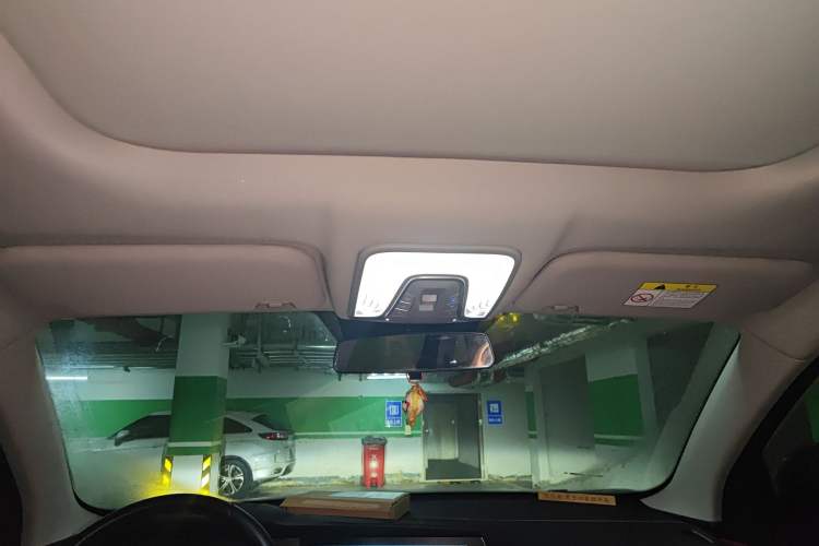 Used CHANGAN CS75 PLUS 2020 1.5T Automatic Luxury Version Headliner
